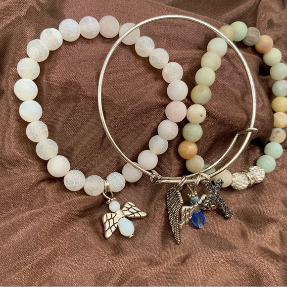 Set of 3 Handmade 1 Silver Bangle Bracelet 2 Beaded Stretch Bracelets - Picture 2 of 3